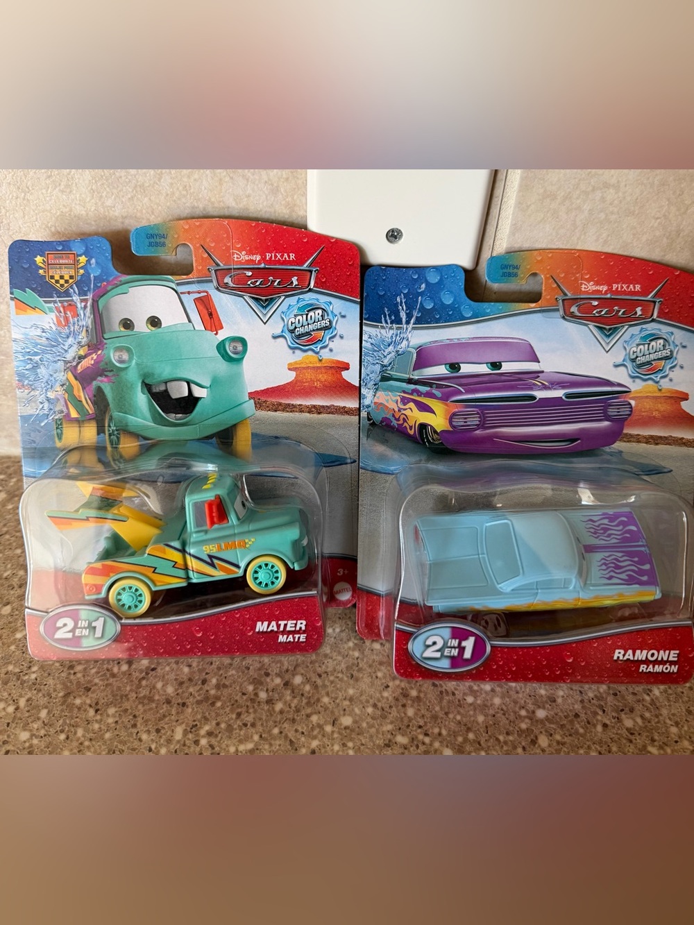 Disney Pixar cars color changing Mater& Romone